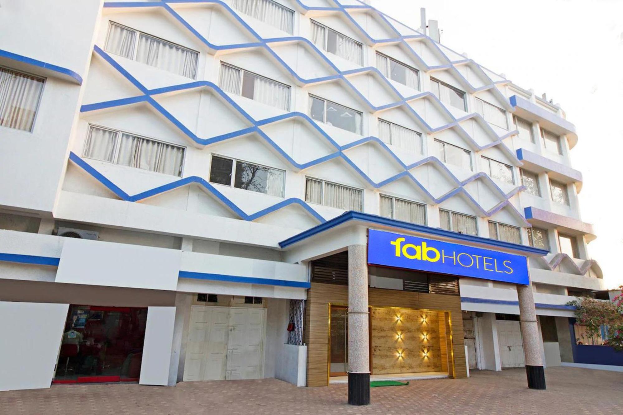 Fabhotel Neelkamal - Chembur - Mumbai — Photos 1